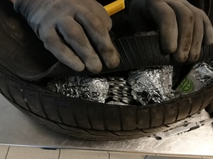 FURS zasegel drogo v obliki tablet